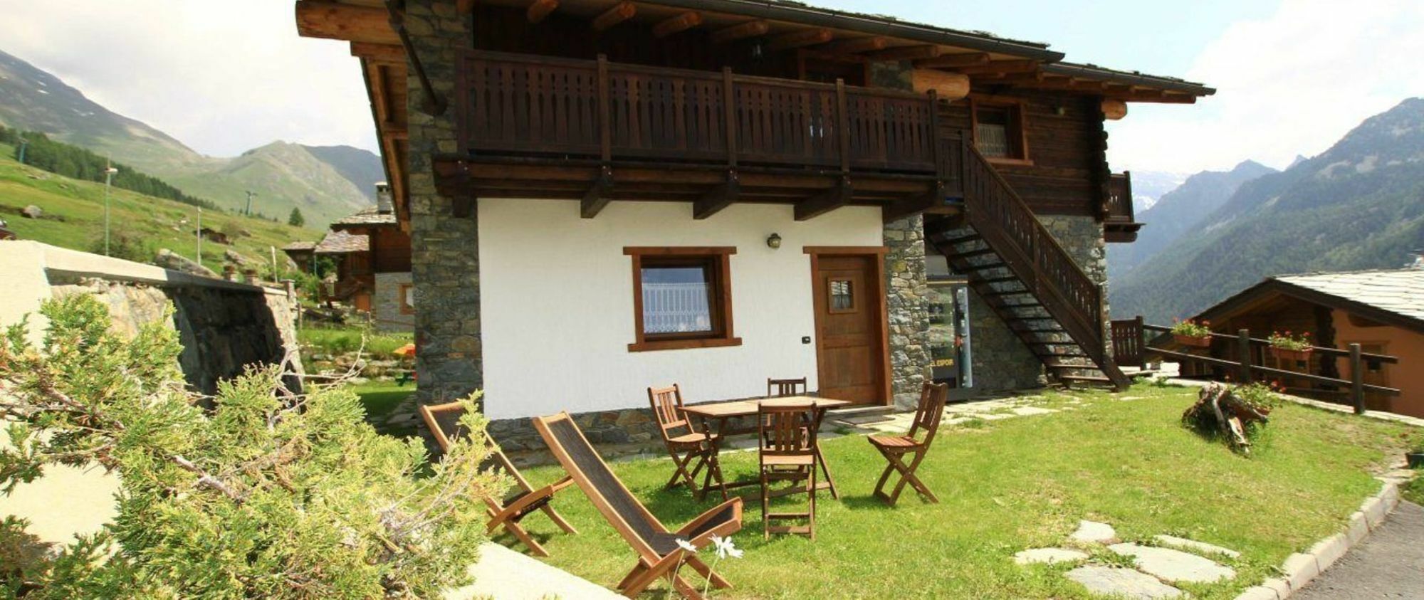 Residence Trompe-L'Oeil Champoluc Kültér fotó